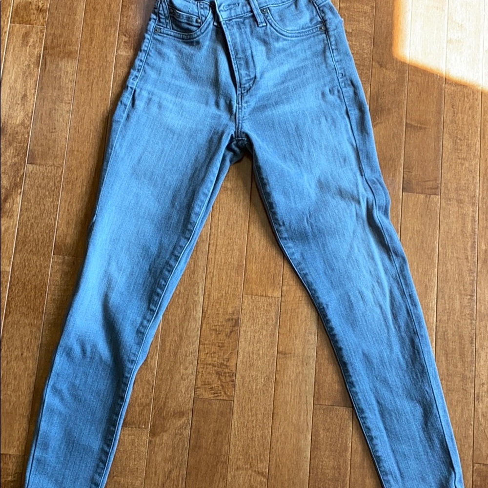 Light blue high waisted skinny leg jean